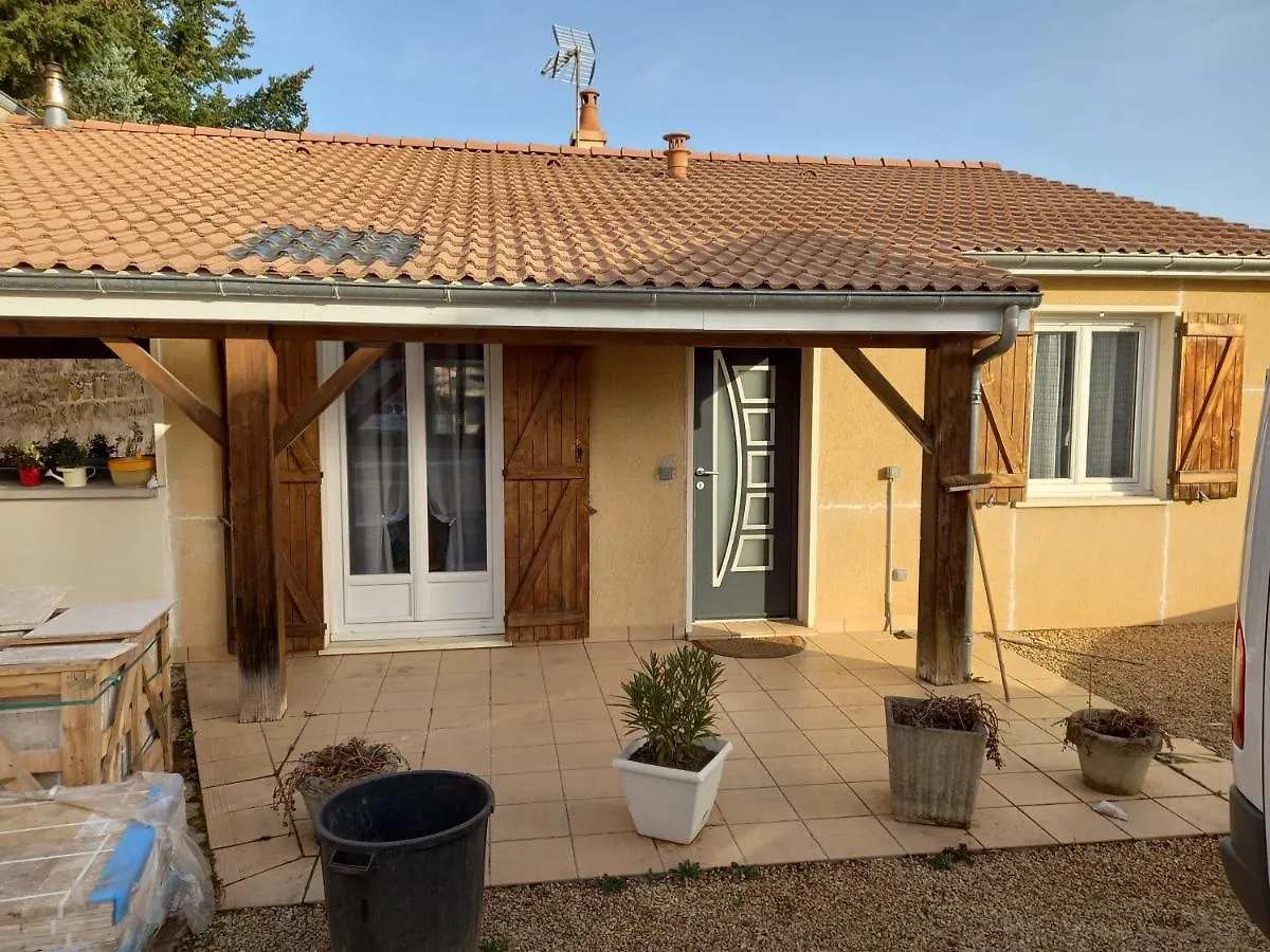 Pansiyon Maison Du Bonheur Sainte-Florine