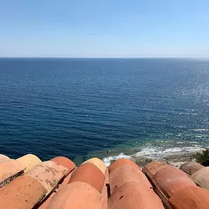 https://la-gavaresse.fr-provencehotel.com